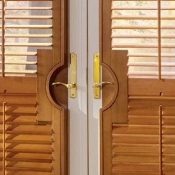 Destin french door handle cutout